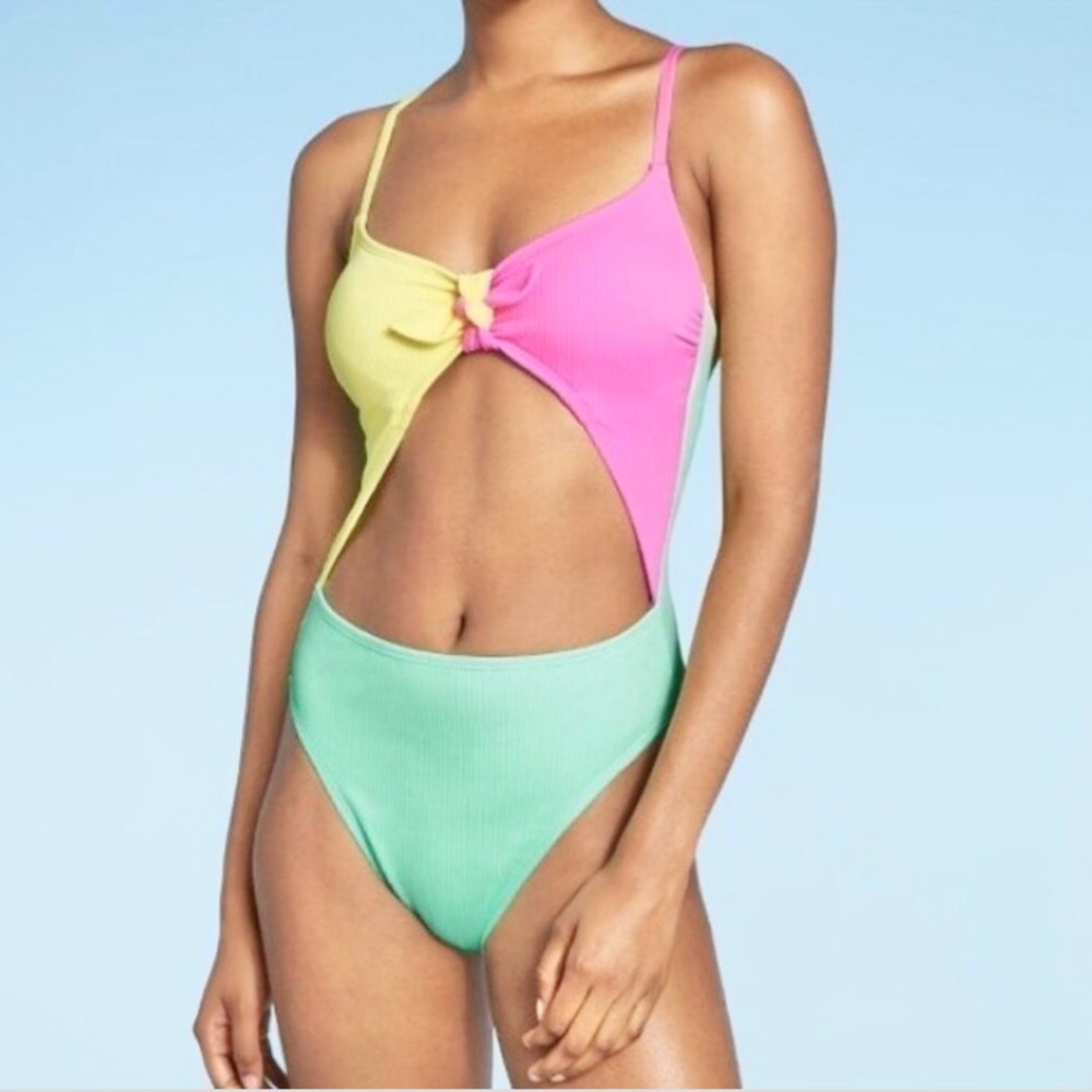 Ribbed Colorblock Tie-Front One Piece Swimsuit